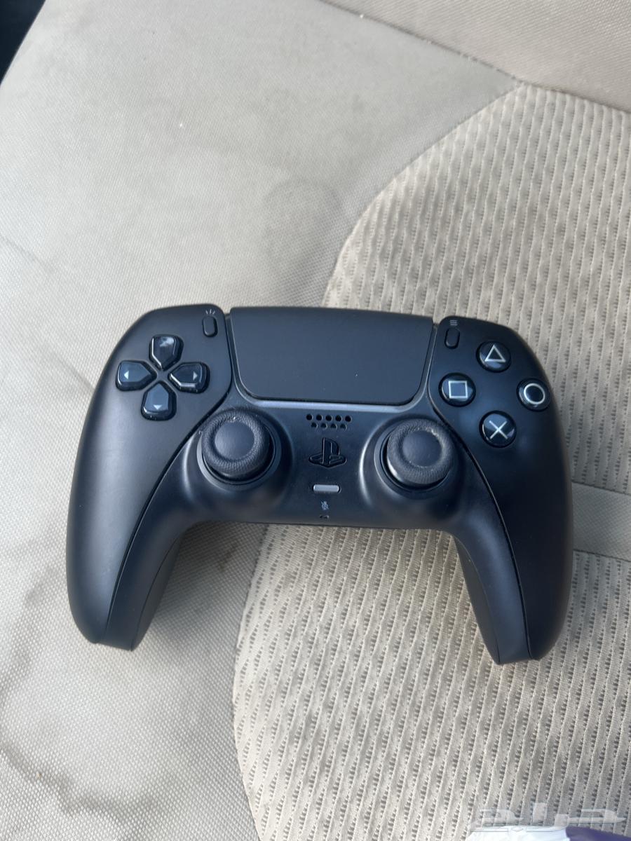 Sony DualShock 5 controller, mouse, and electromagnetic joystick for sale64409519340418110