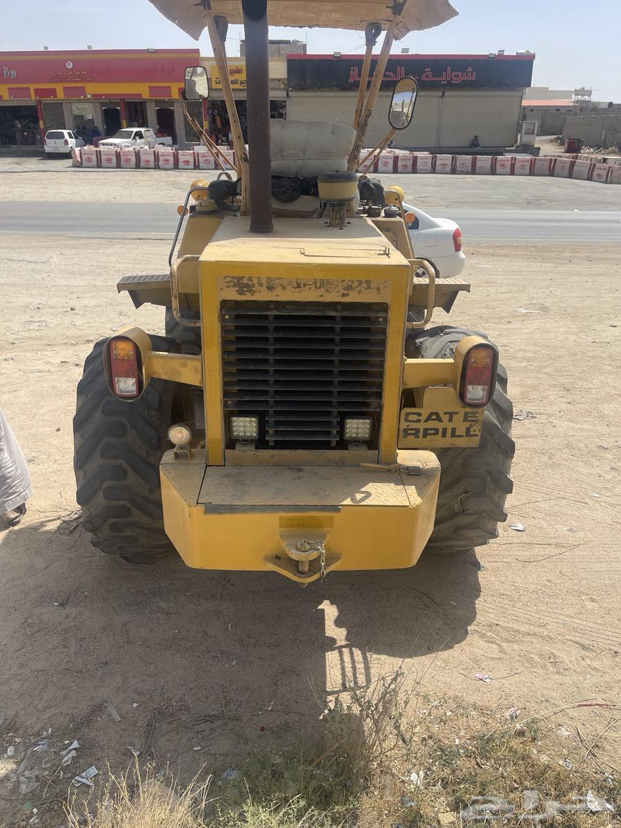 I'm presenting to you a 910 shovel, model 8864564088276354111