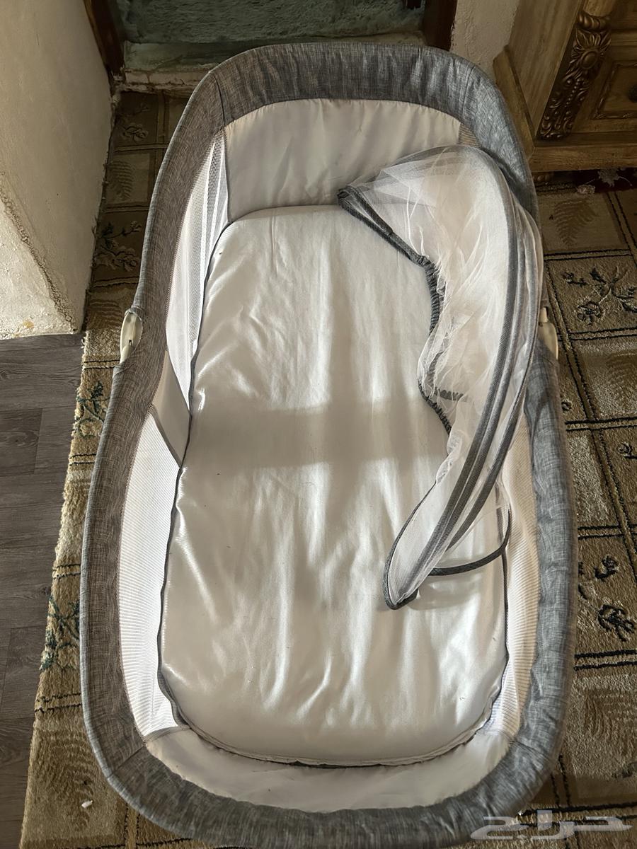 Children's Arabic with mosquito net on the crib moves right and left64409115897859112