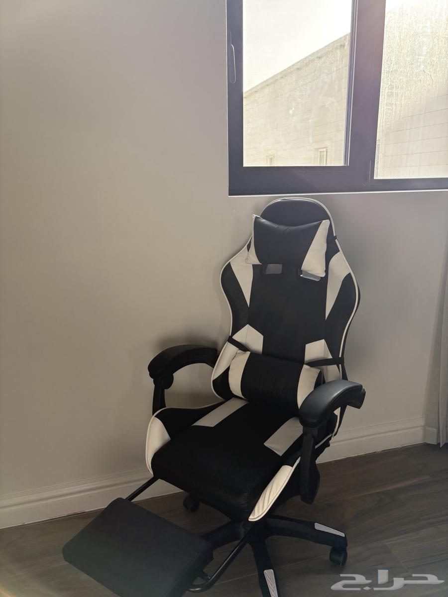 كرسي قيمنق64408933880578110