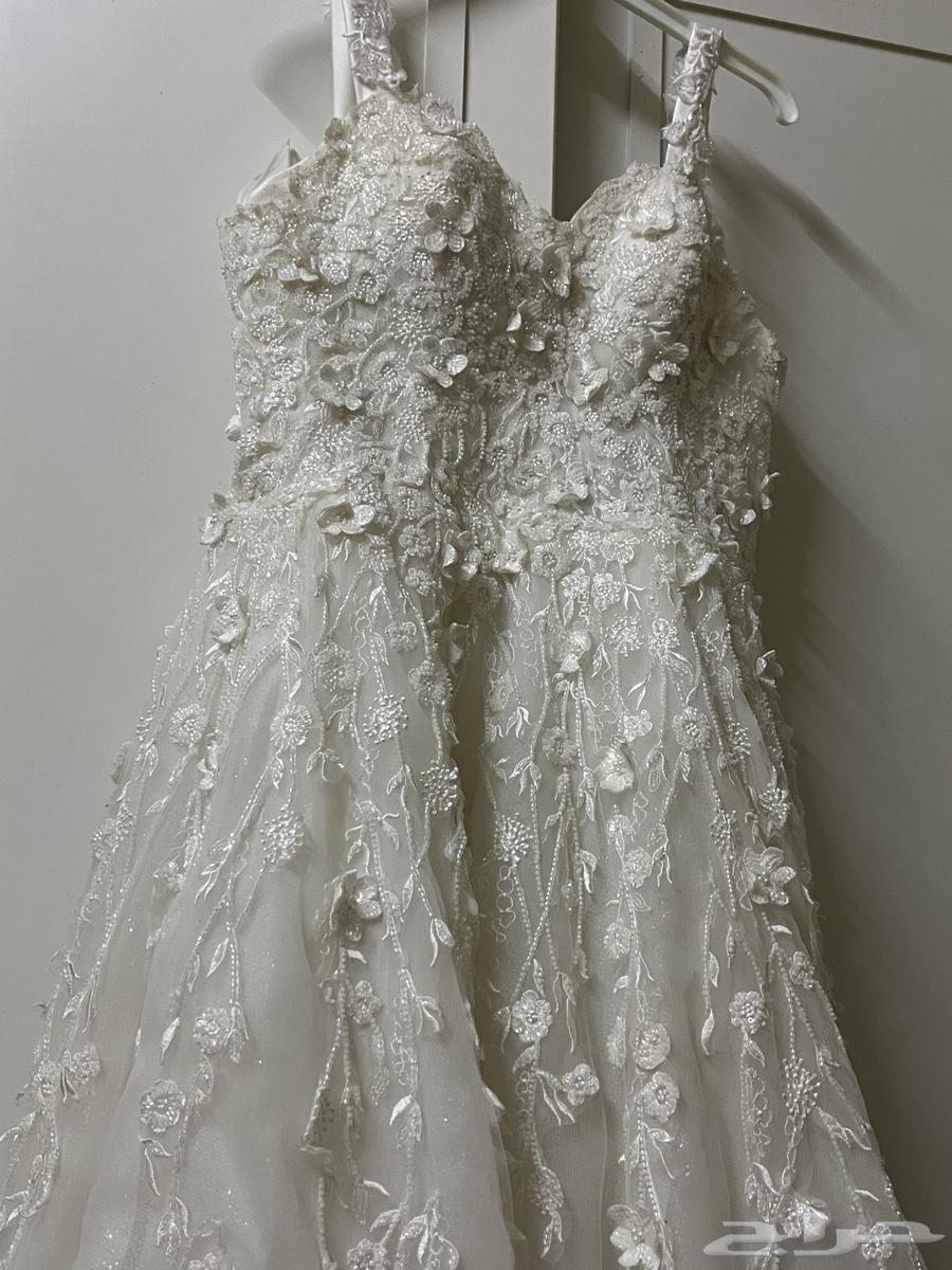 شرعه للبيع يوجد خراب بسحاب فقط مع الطرحه64409227097217111