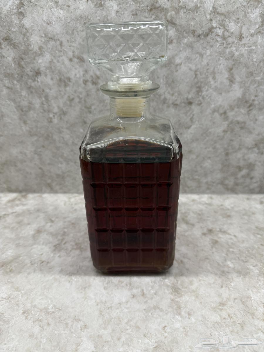 Old perfume64406249072131111