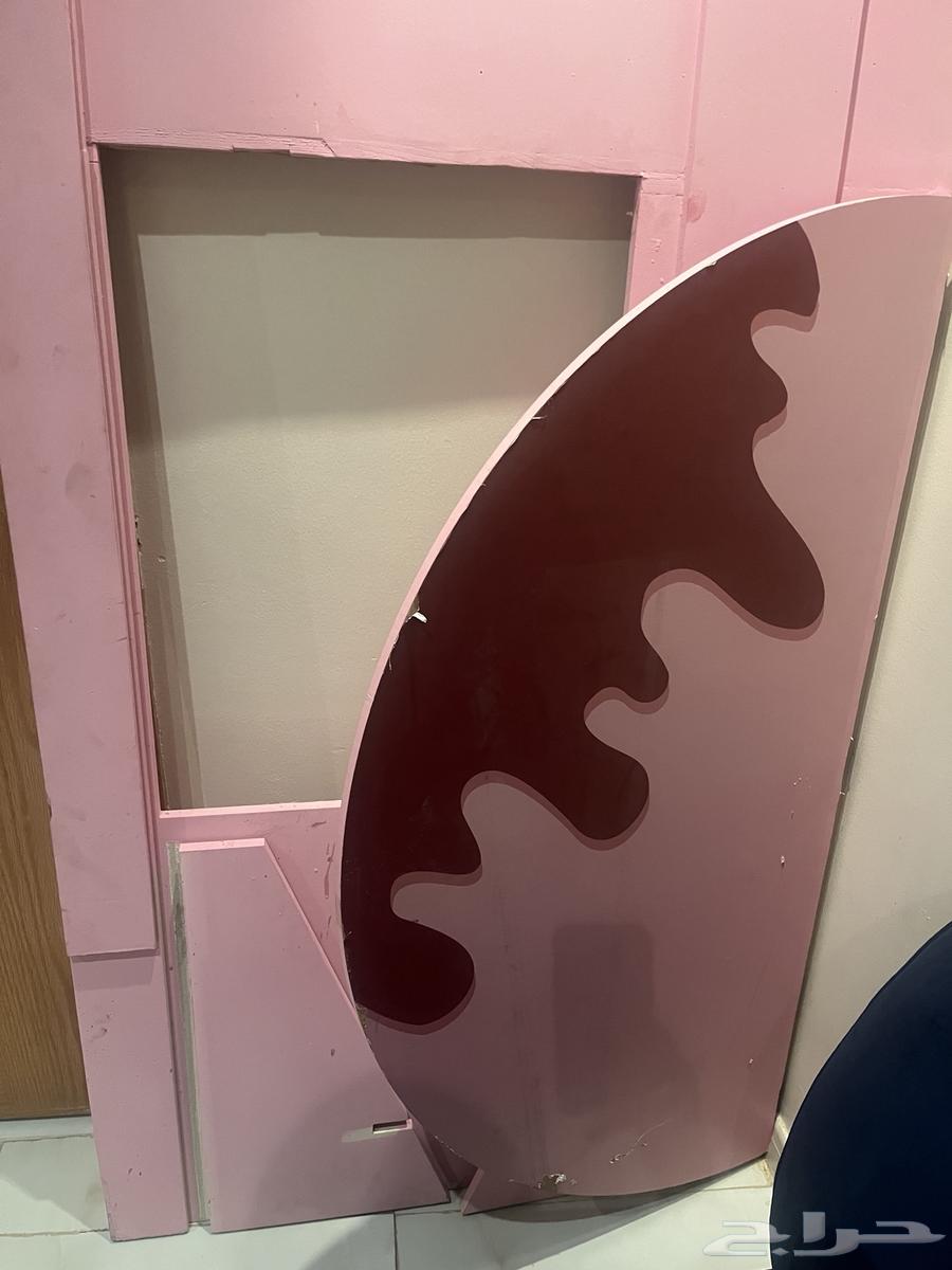 Ice cream maker with stand, biscuits, and mixer64408822331905113