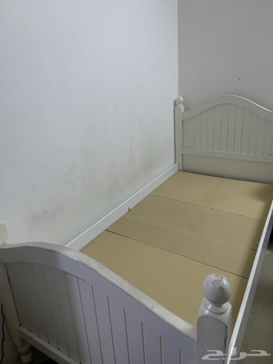 سريرين خشب للبيع64411001471105111