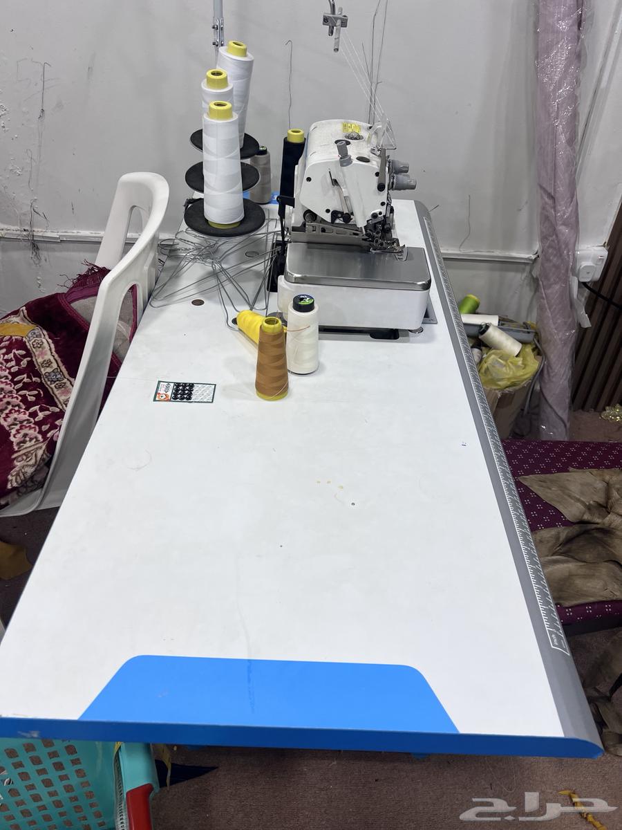 للبيع معدات ومكن خياطه64409602632963114