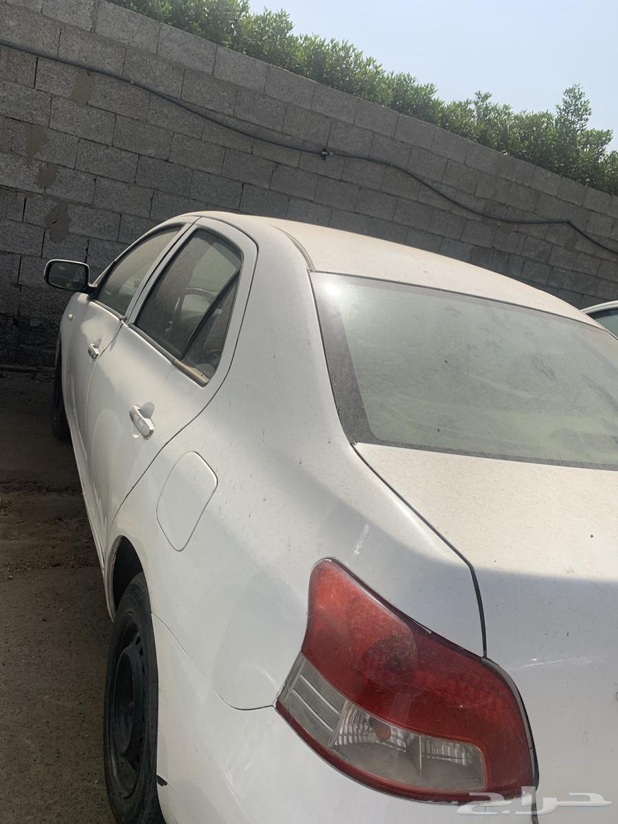 يارس موديل 2009 للبيع64562361749890111