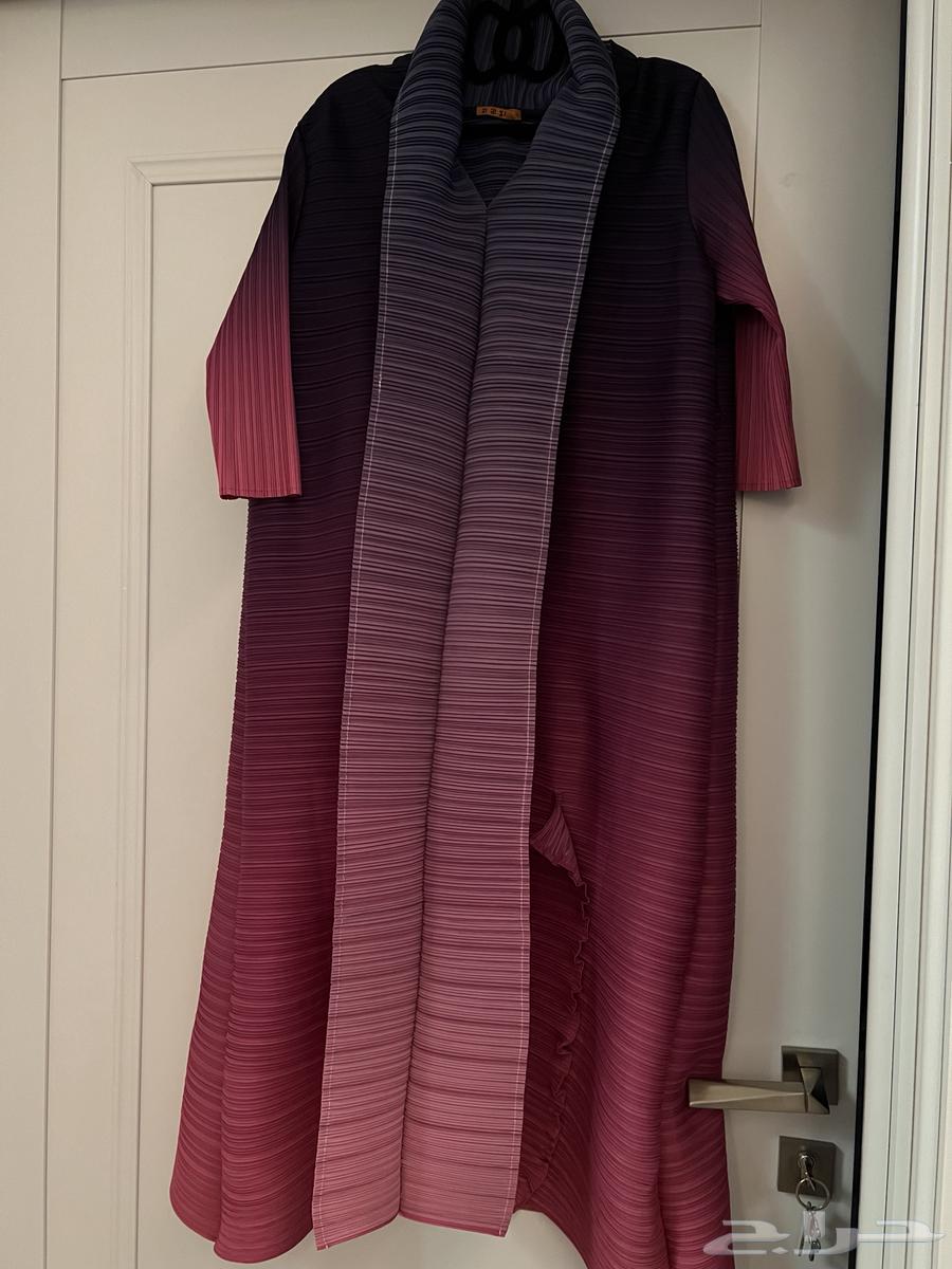 Dresses used very little and clean, from well-known sites, each 6064409255115777112