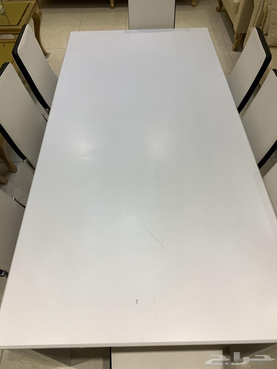 Wooden dining table with 8 chairs, white color64411041460481111