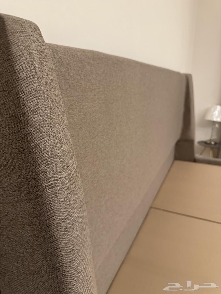 سرير فندقي شبه جديد64406220752130111