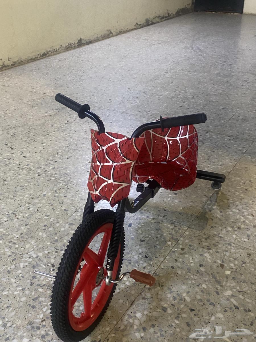 سكوتر مستعمل شاريه قبل يومين سبب البيع كبير على اخوي الصغير64410362464897111