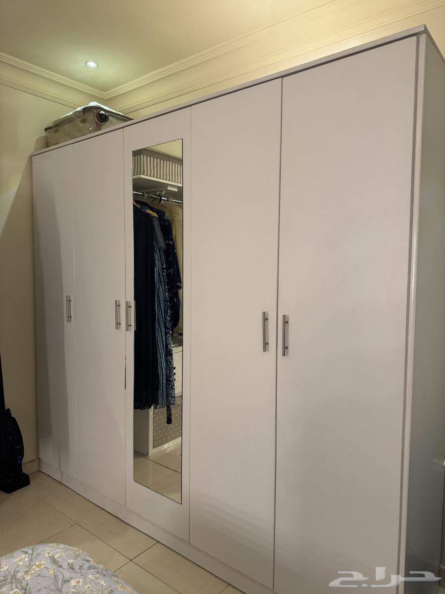 طقم اثاث غرفة نوم ( دولاب   تسريحة   شوفنيره )64408021020546112
