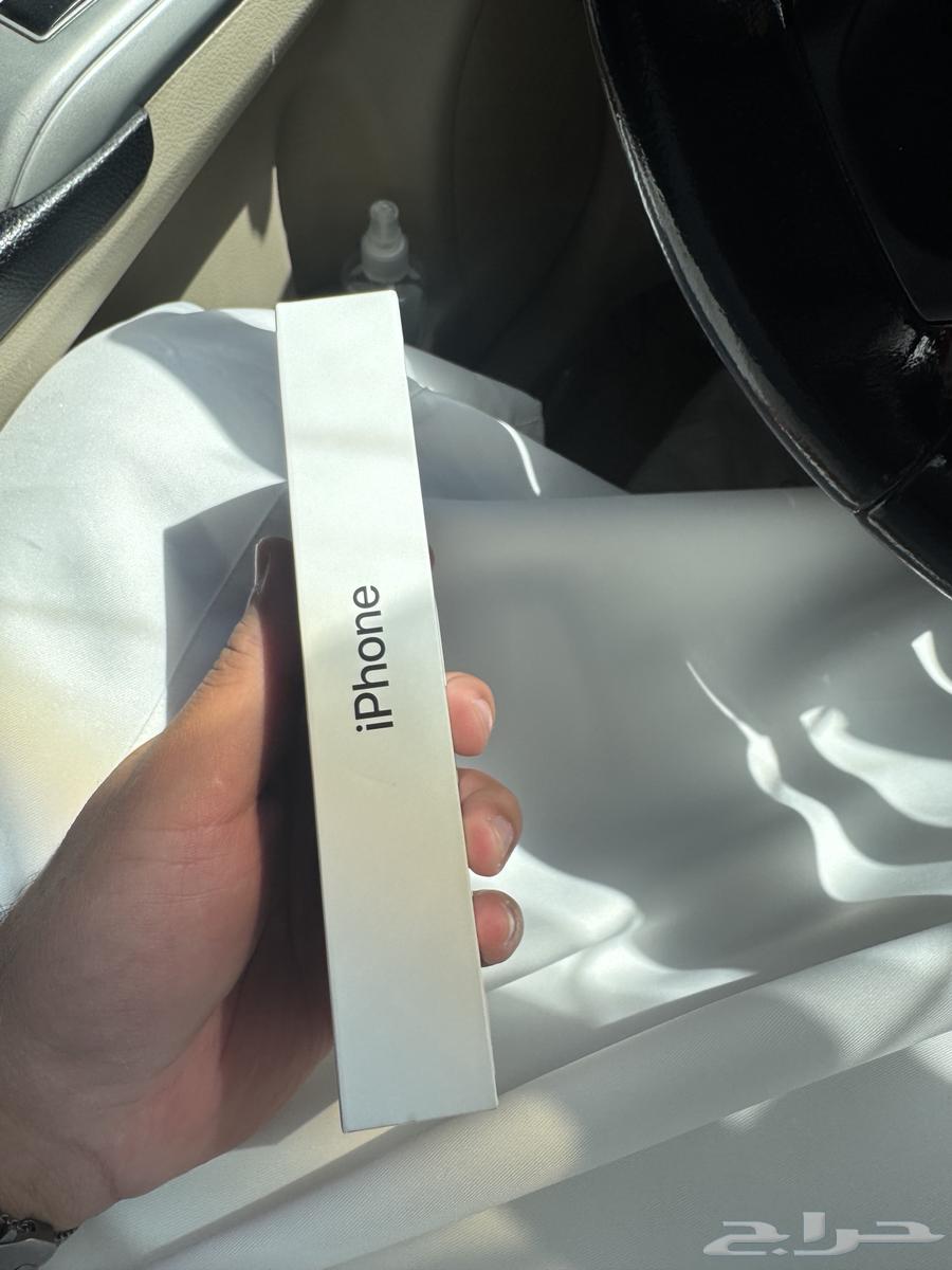 ايفون 16 برو 256 تيتانيوم أسود64406737170691111