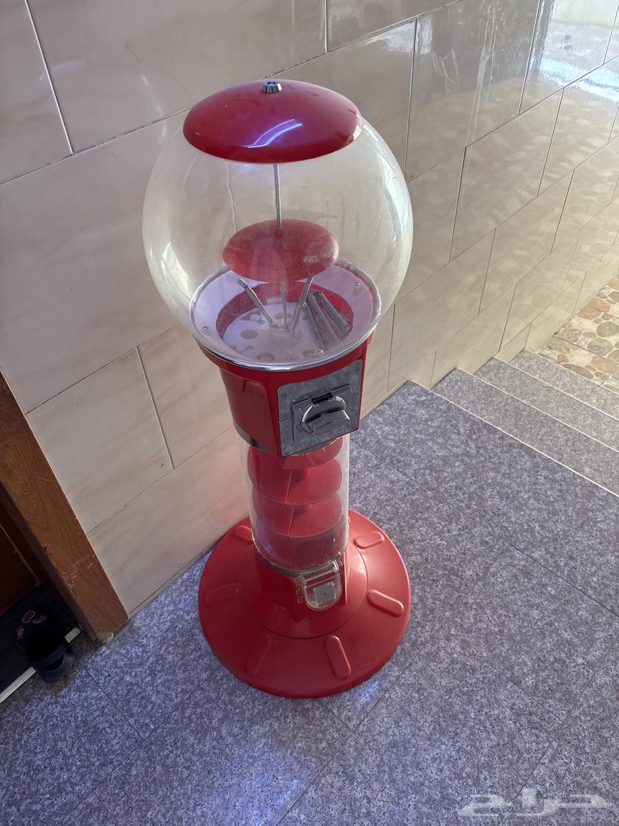 New candy machine, used for only two months64409073907331110