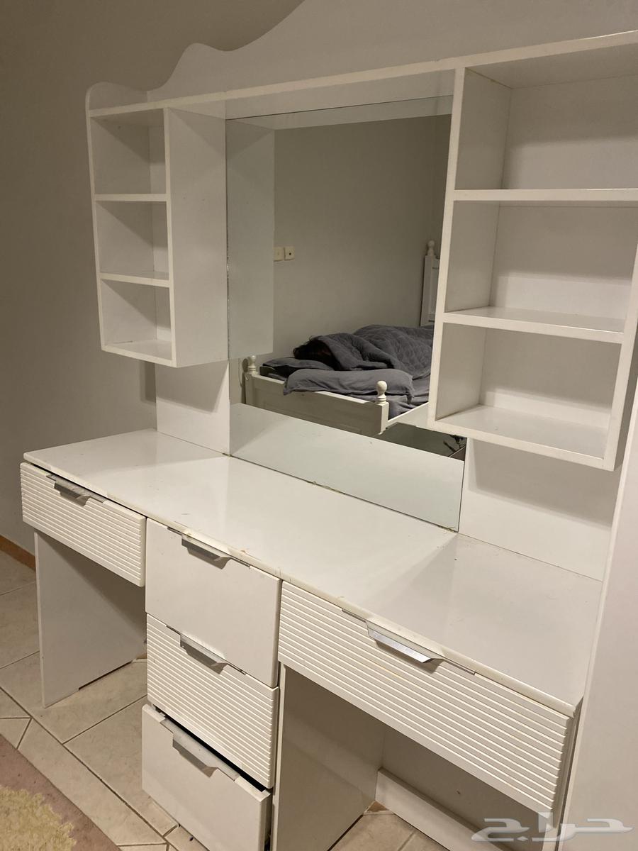 طاوله سليمه بلكامل للبيع64410623882242111