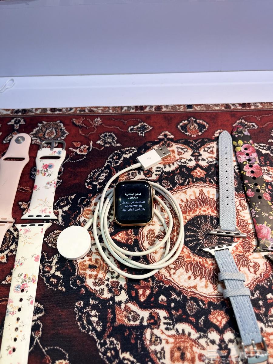 ساعة ابل واتش الجيل الرابع لا تشكو من شي64408427223170110