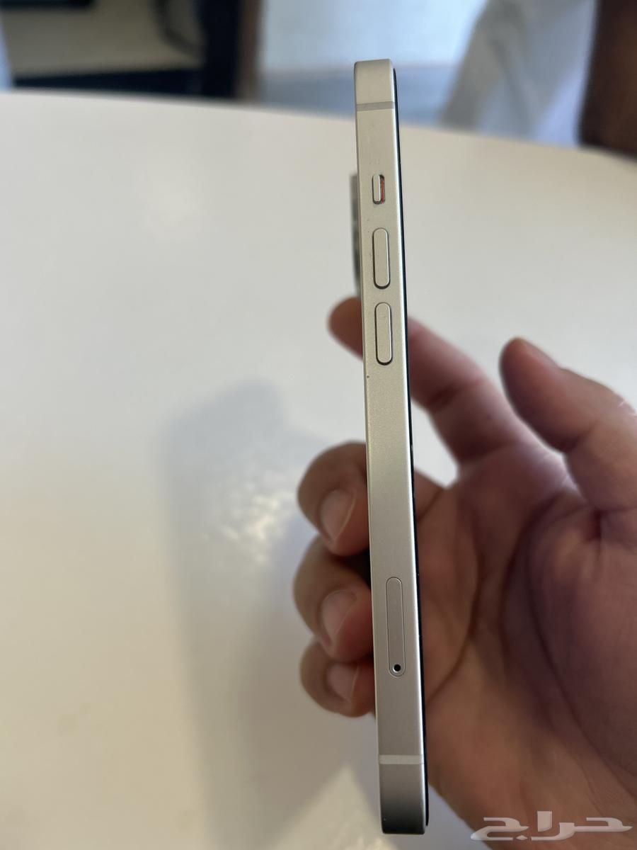 ايفون للبيع64408947624065113