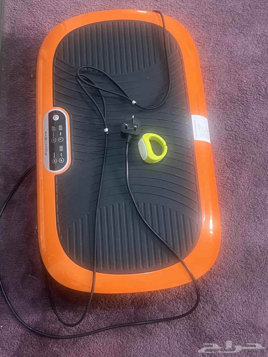 التوصيل مجانا داخل الرياض.جهاز رياضي تنحيف بالاهتزاز64411028211714110