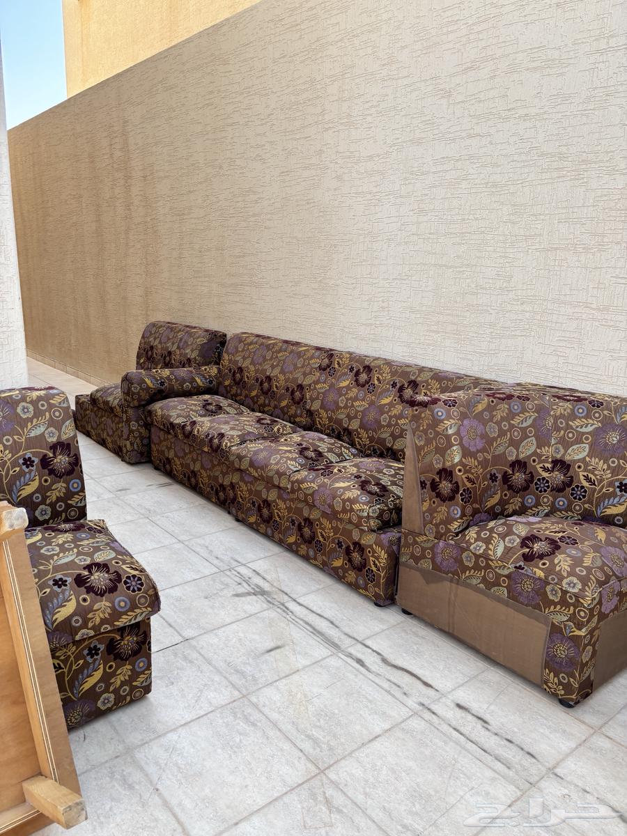 كنب للبيع باقل سعر64410812474371110