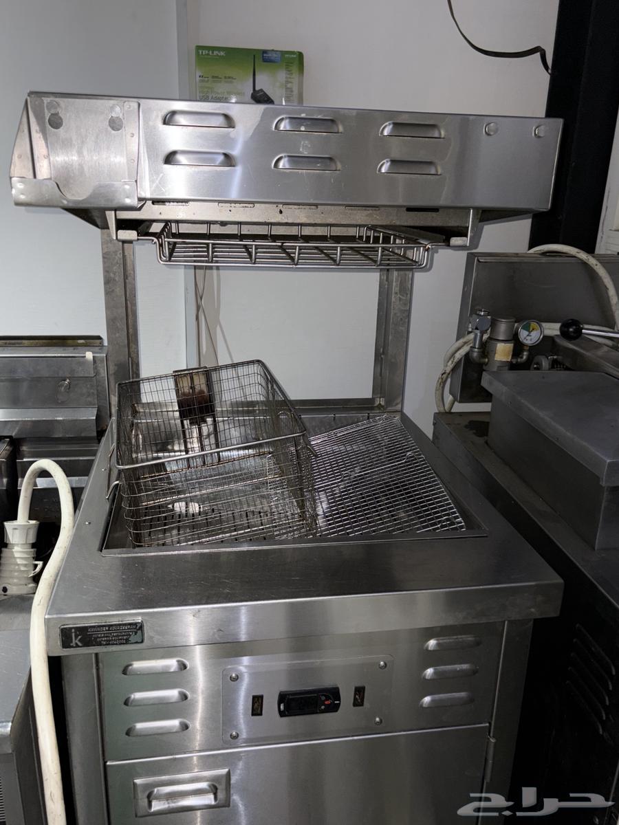 معدات مطعم كامله للبيع64408035245955112