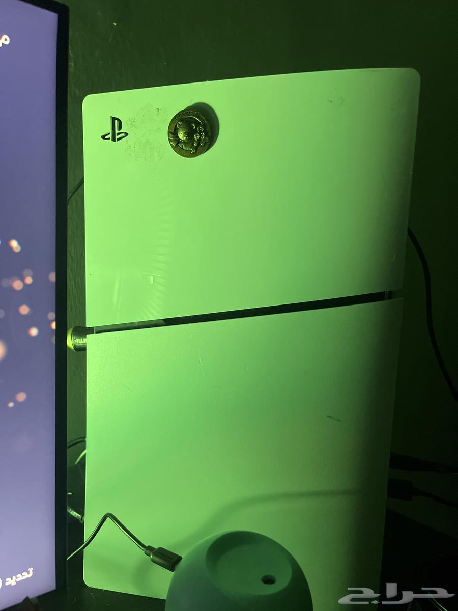 سوني 5 للبيع مع شاشة سامسونج تدعم 144 hz و HDMI264410880860163113
