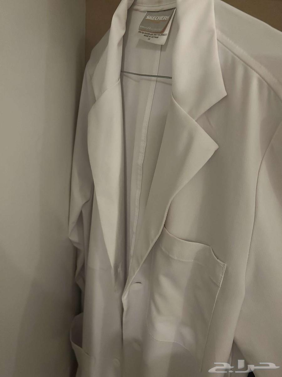 لابكوت طبي (سكيتشرز)64409129820419111