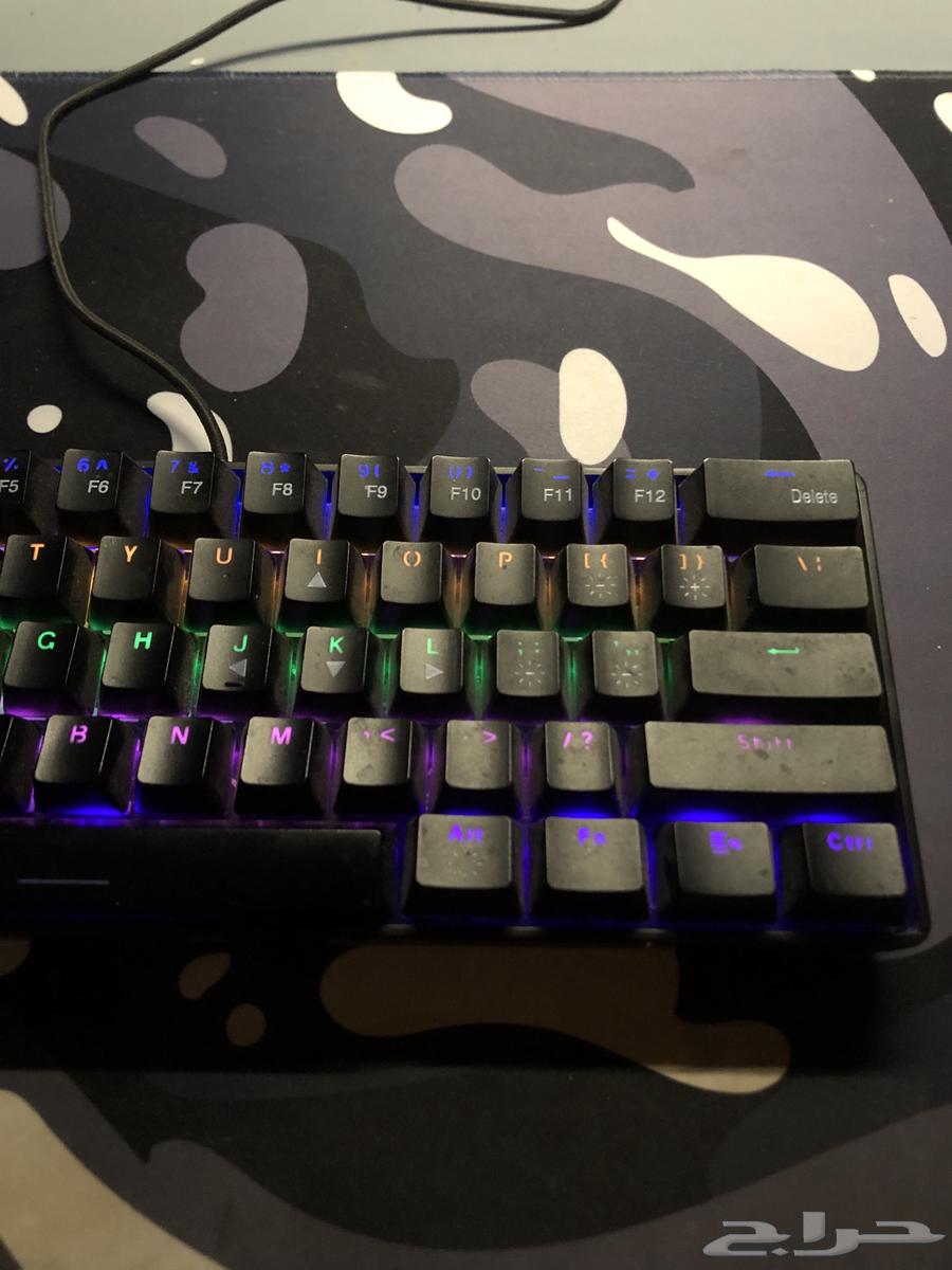 Small gaming keyboard64407001752579111