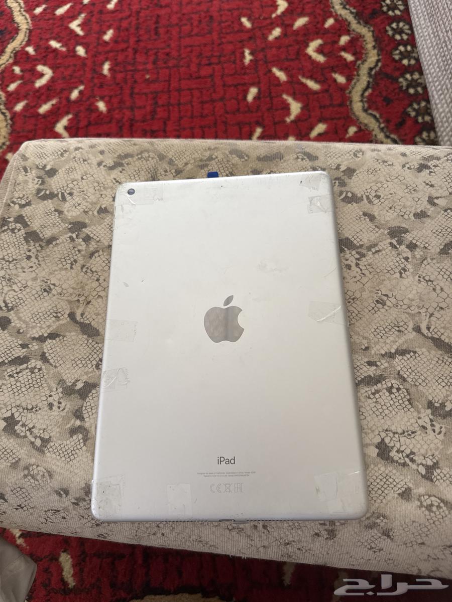 ايباد الجيل السابع 32قيقا. للبيع مغيره شاشه خارجيه فقط64407993482627111