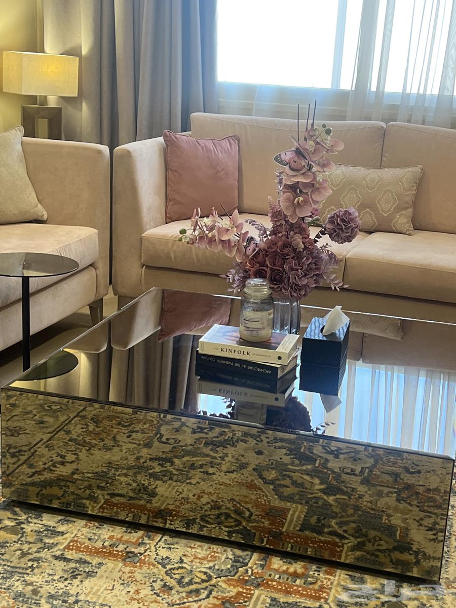 طاولة وسط من ابيات64406862949890112