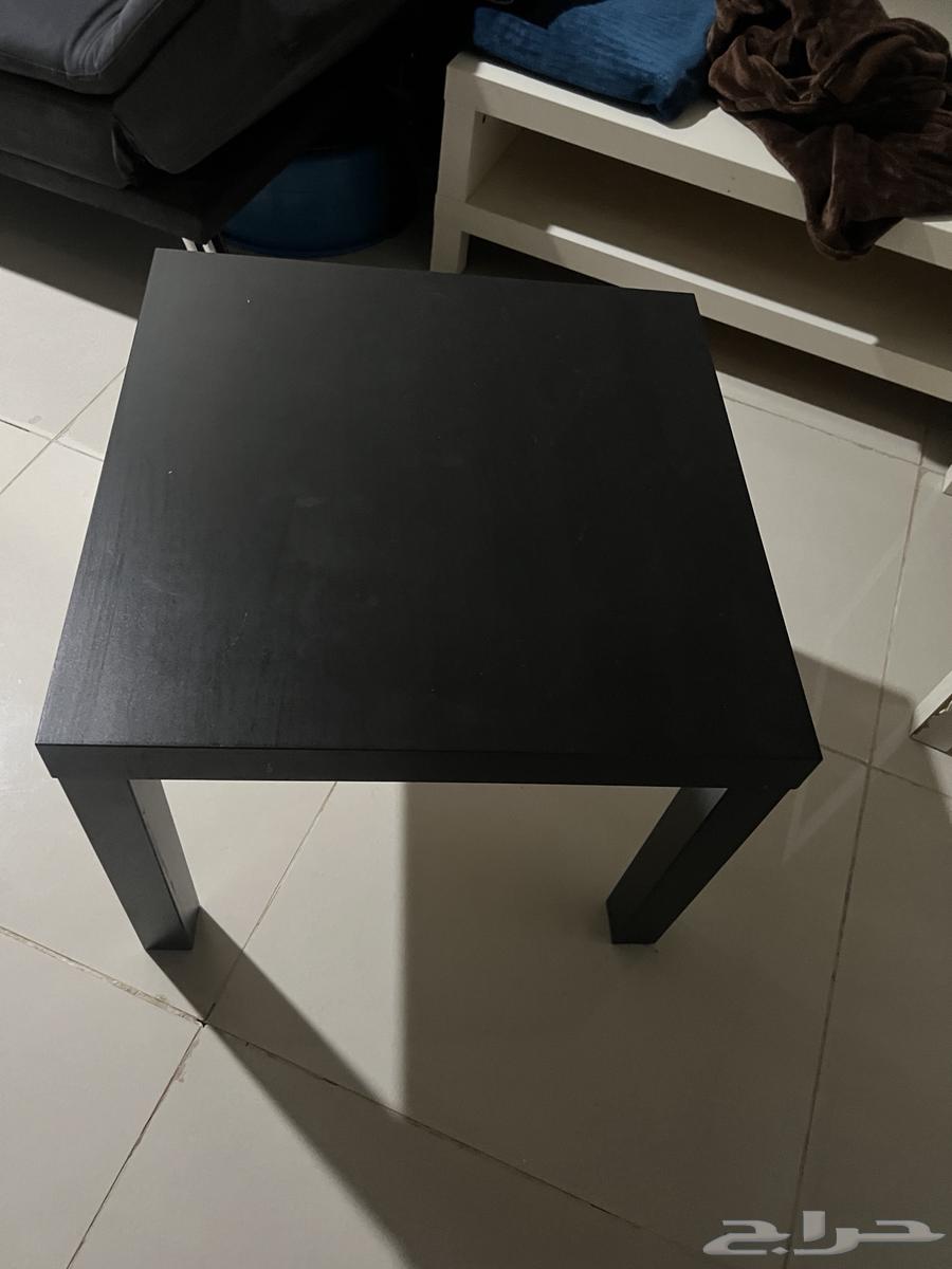 طاولات من ايكياء شبه جديده على السوم64410767781250111