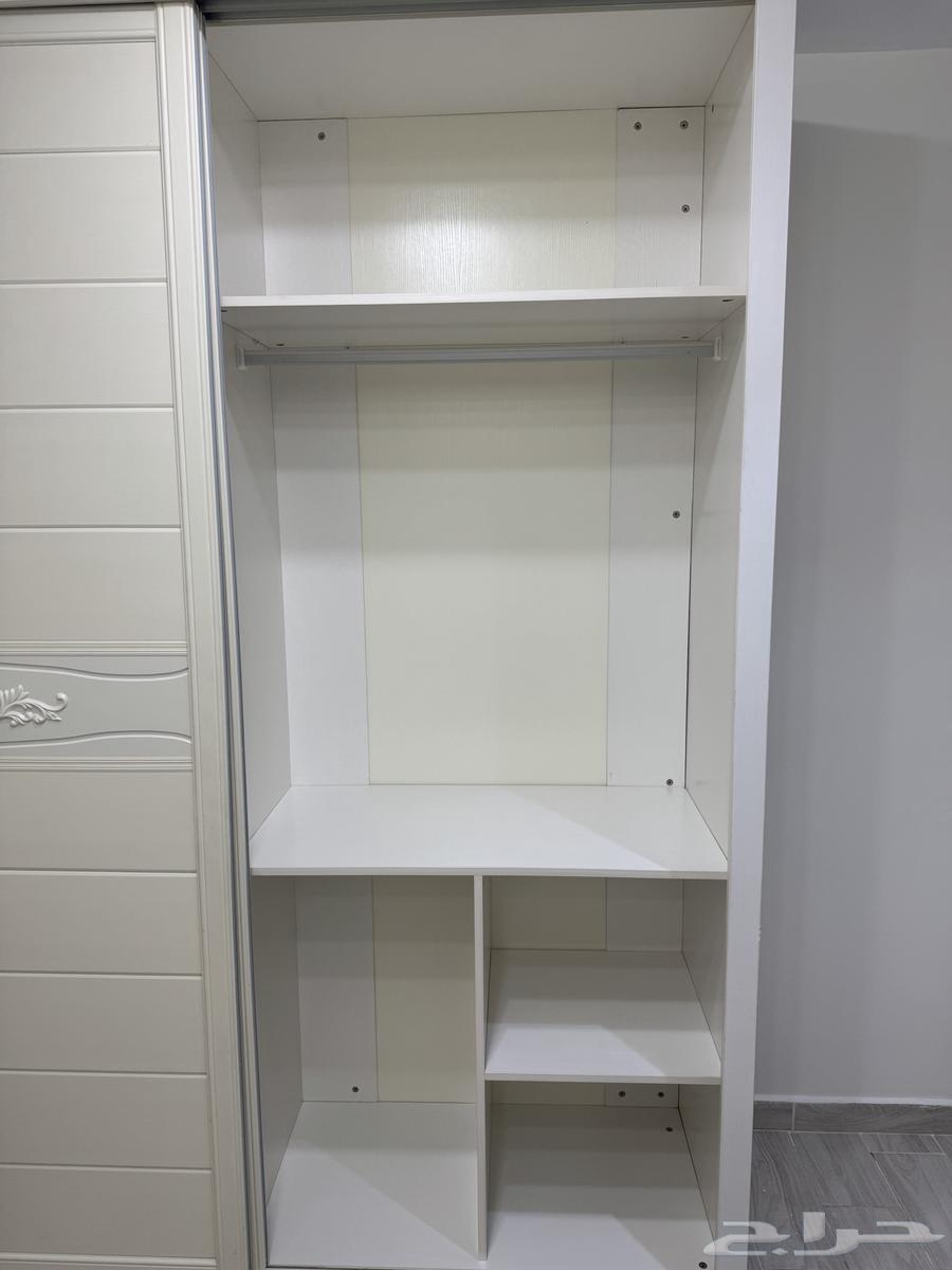 دولابين استعمال نظيف وخشب جيد64409948969218111