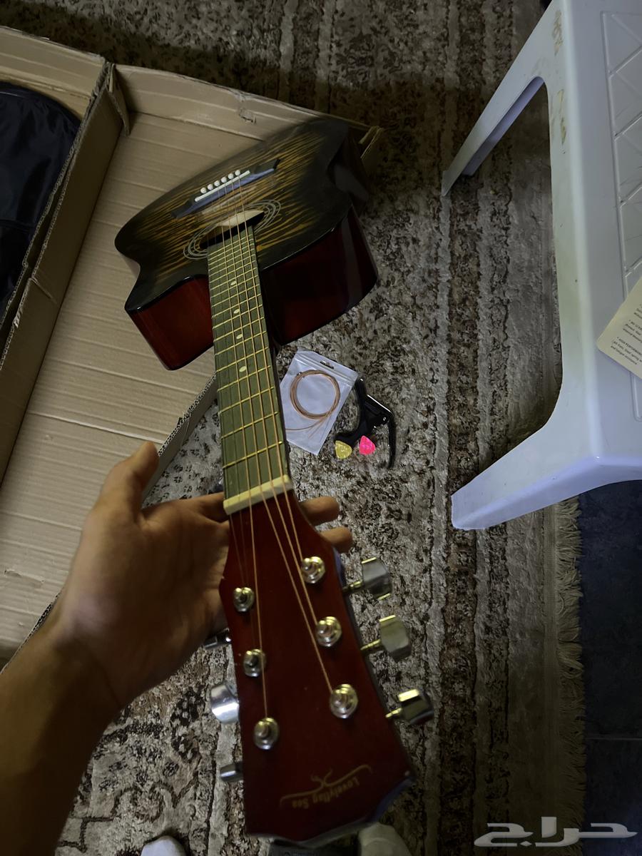 قيتار جديد مع كامل اغراضه64409464193923114