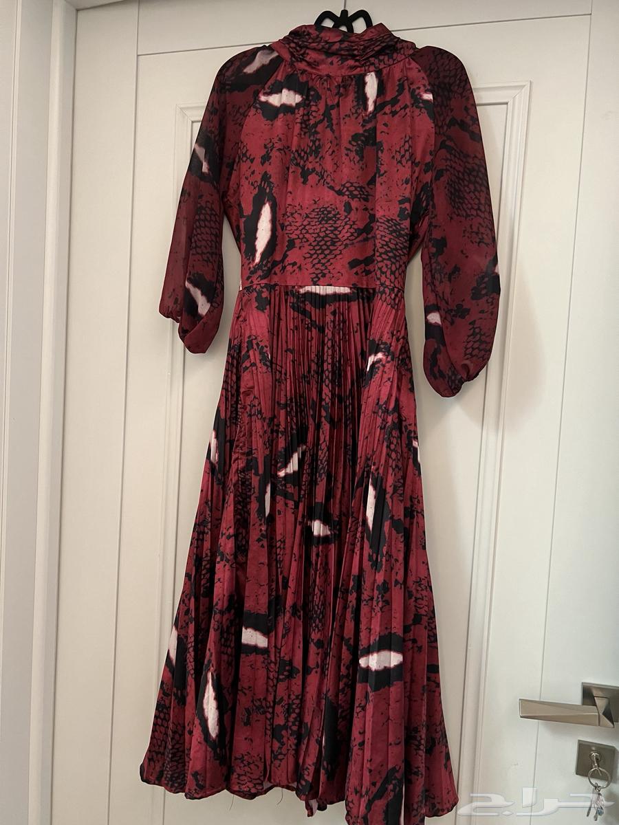 Dresses used very little and clean, from well-known sites, each 6064409255115777110