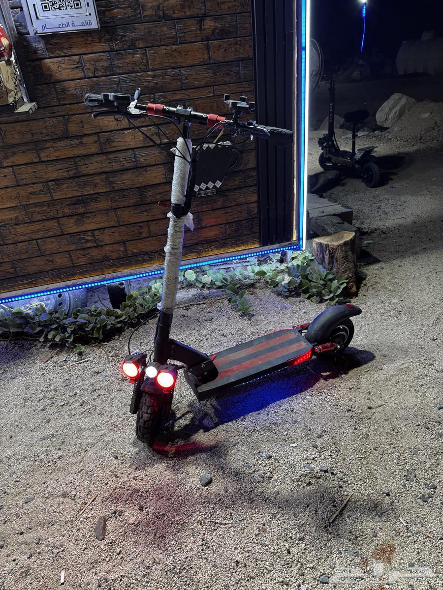 سكوتر للبيع او البدل64411500507779113