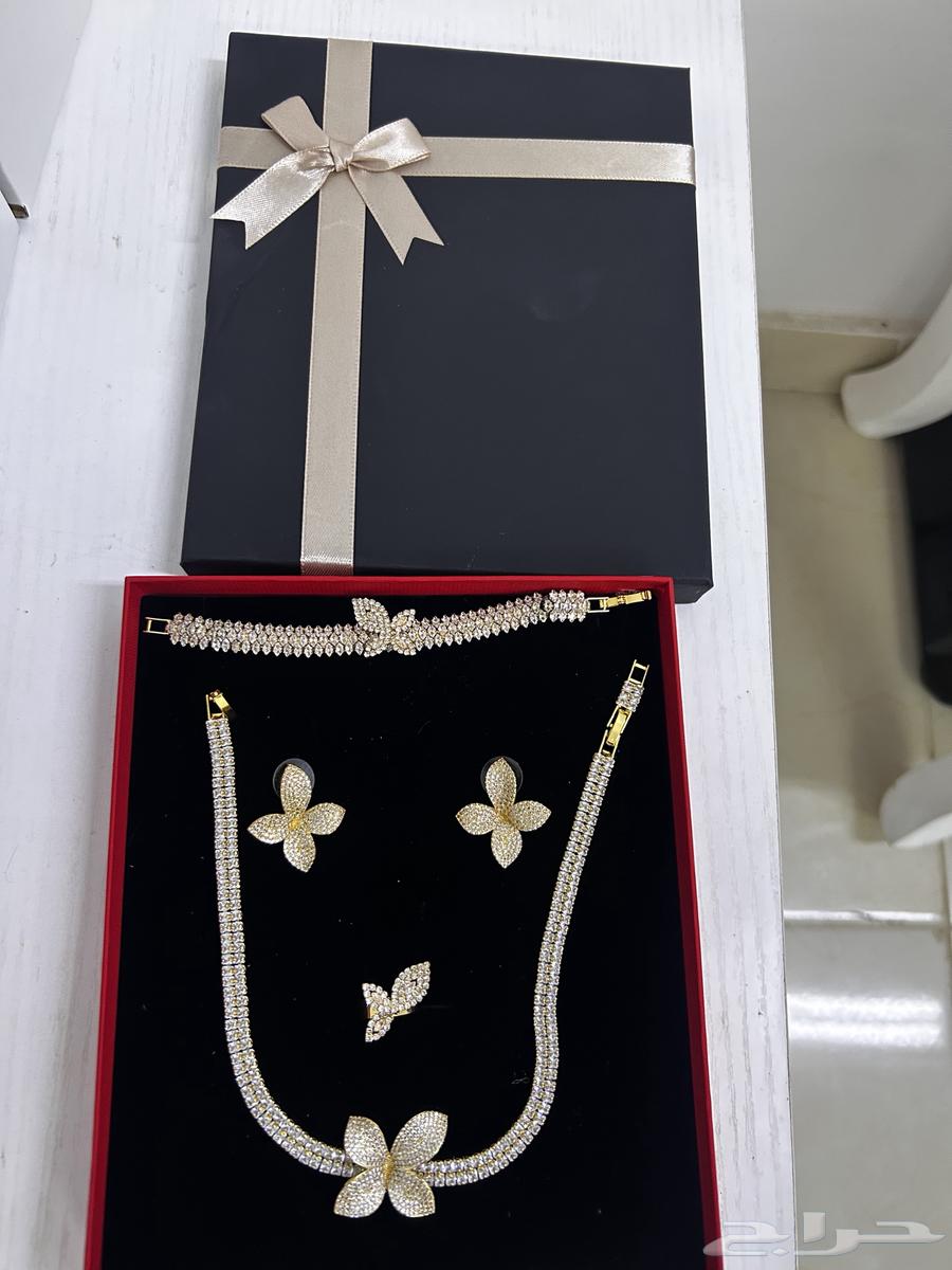 Zircon set64409671039489110