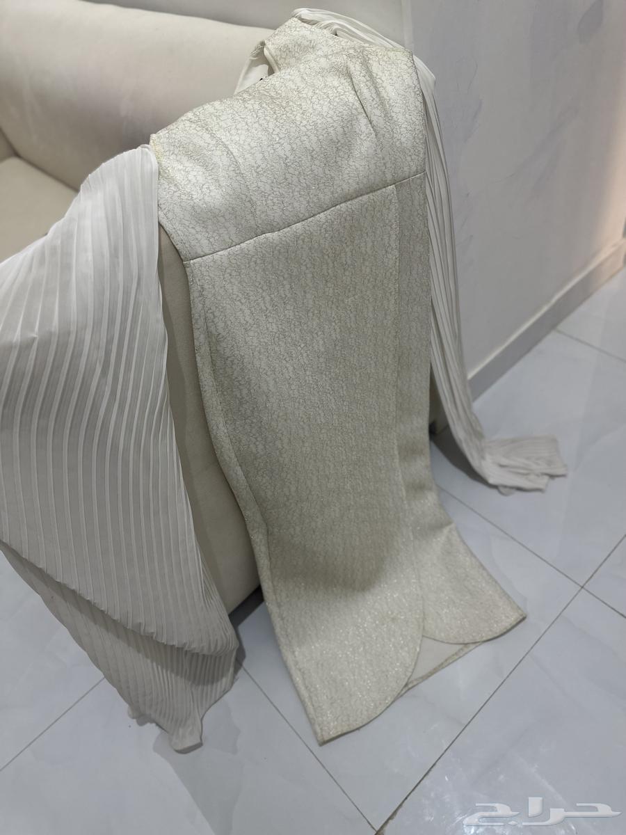 فستان. لبسه وحدها جديد مقاس رقم 364406917799298112