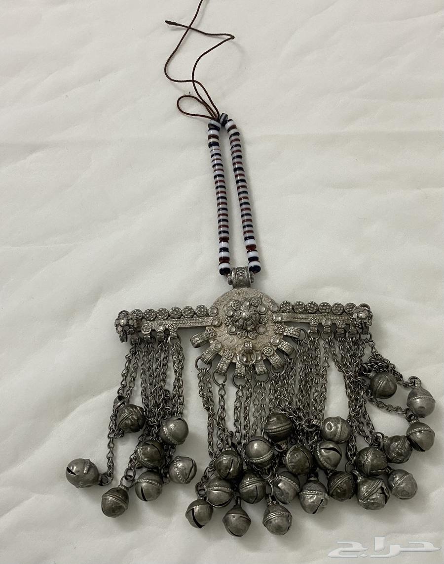 فضة للبيع64406207205890111