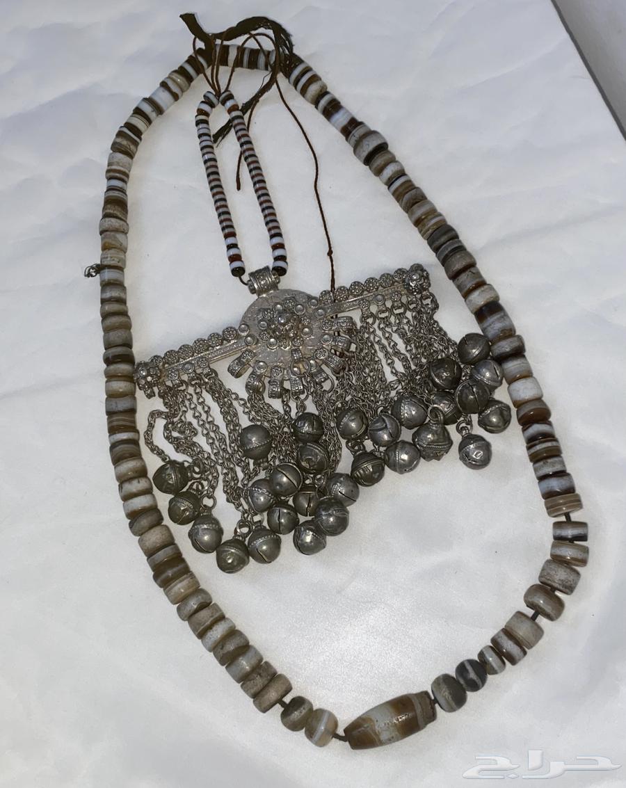 فضة للبيع64406207205890110