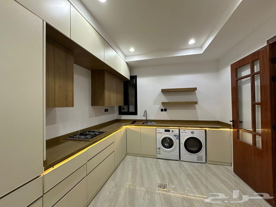 مطبخ للبيع نظيف واستعماله قليل64407447021186110