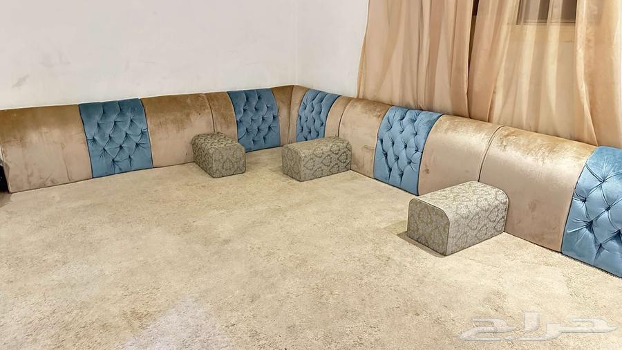 Floor cushions, used but like new, no defects, 6 large pieces and 3 corners64405139091841111