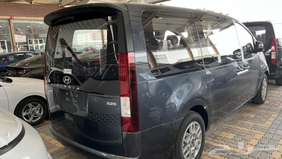 عرض الكاش هيونداي ستاريا 9 راكب ديزل 2025 جاهز 11900064563131778433113