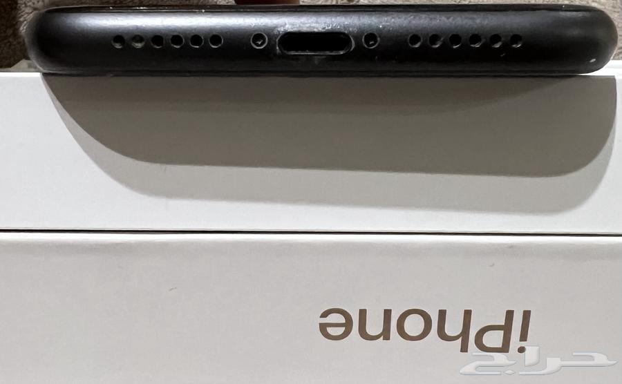 iPhone 11 Regular - Black -64405124996099111