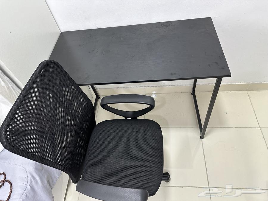 مكتب وكرسي خشبي أسود نظيف64407112628609111