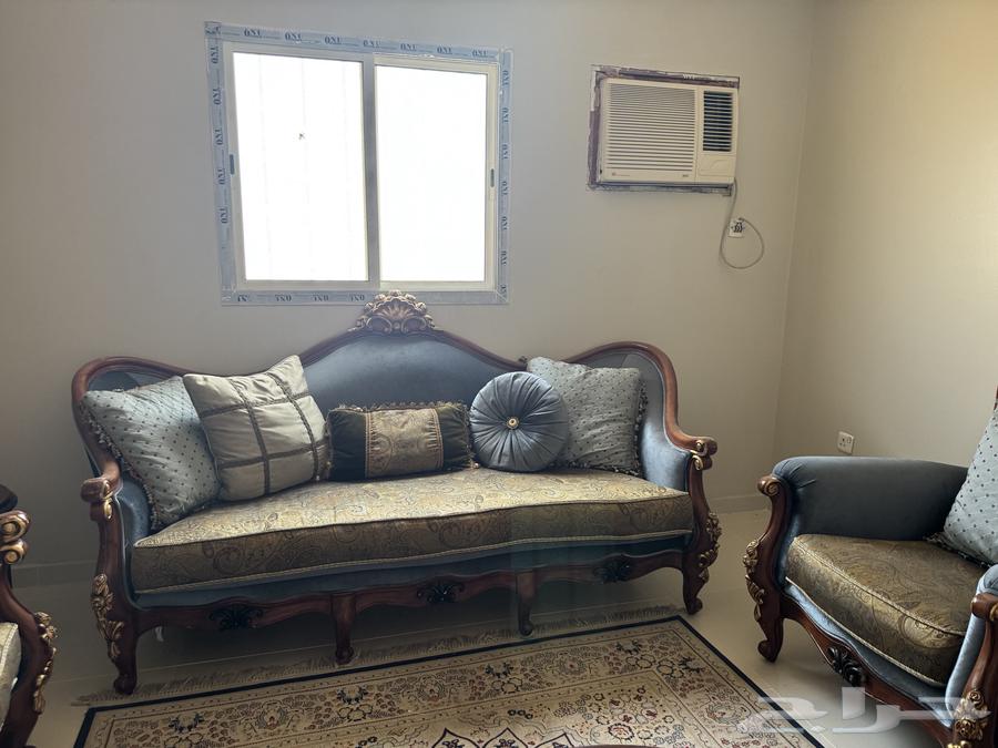 كنب استخدام بسيط بحاله جيده64408779951235111