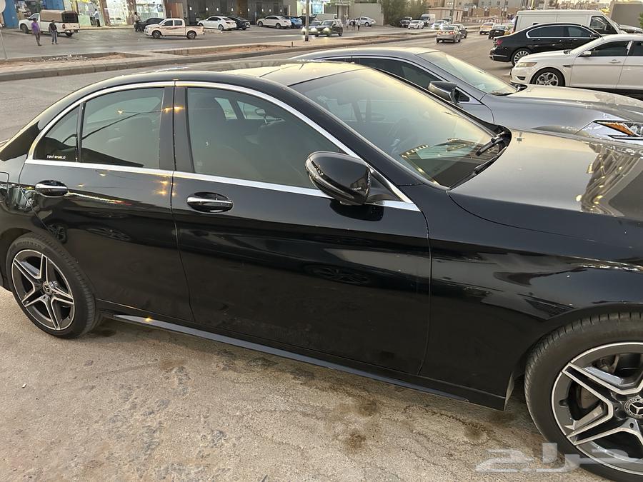 مرسيديس c200 موديل 2020 اسود للبيع64567295457025113