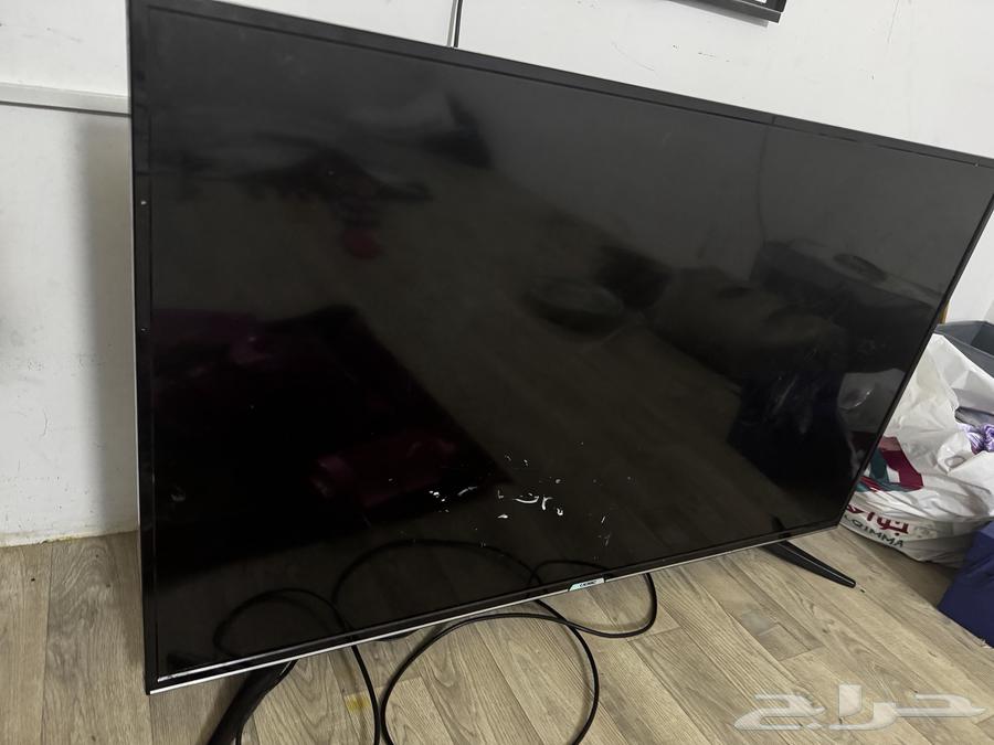 شاشه مقاس 55 وتسريحه ايكيا ودولاب للبيع بسعر ممتاز64406361274753110