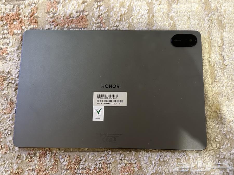 Honor Pad device for sale, lightly used and used for a short period64410116317187110