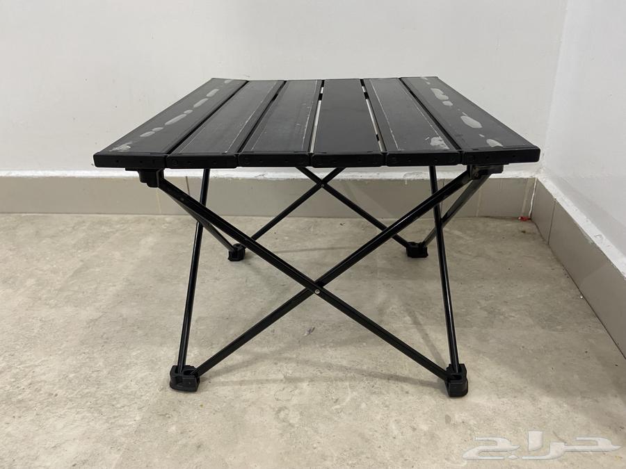 Small table64408751524225111