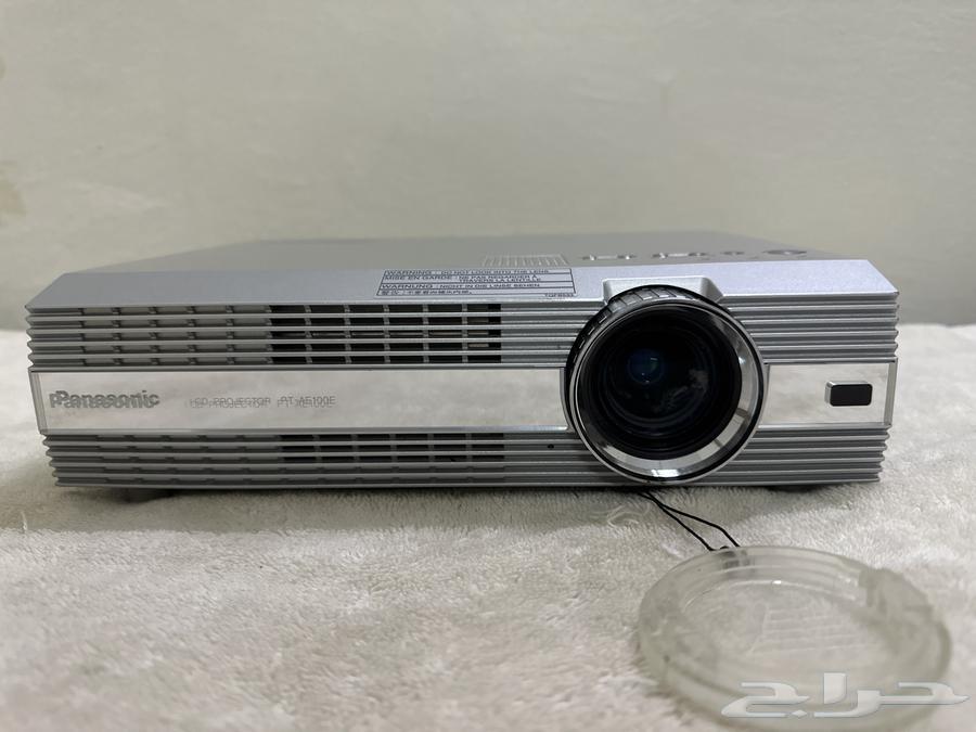Panasonic PT-AE100E Projector, Old Model for Enthusiasts64411553771393110