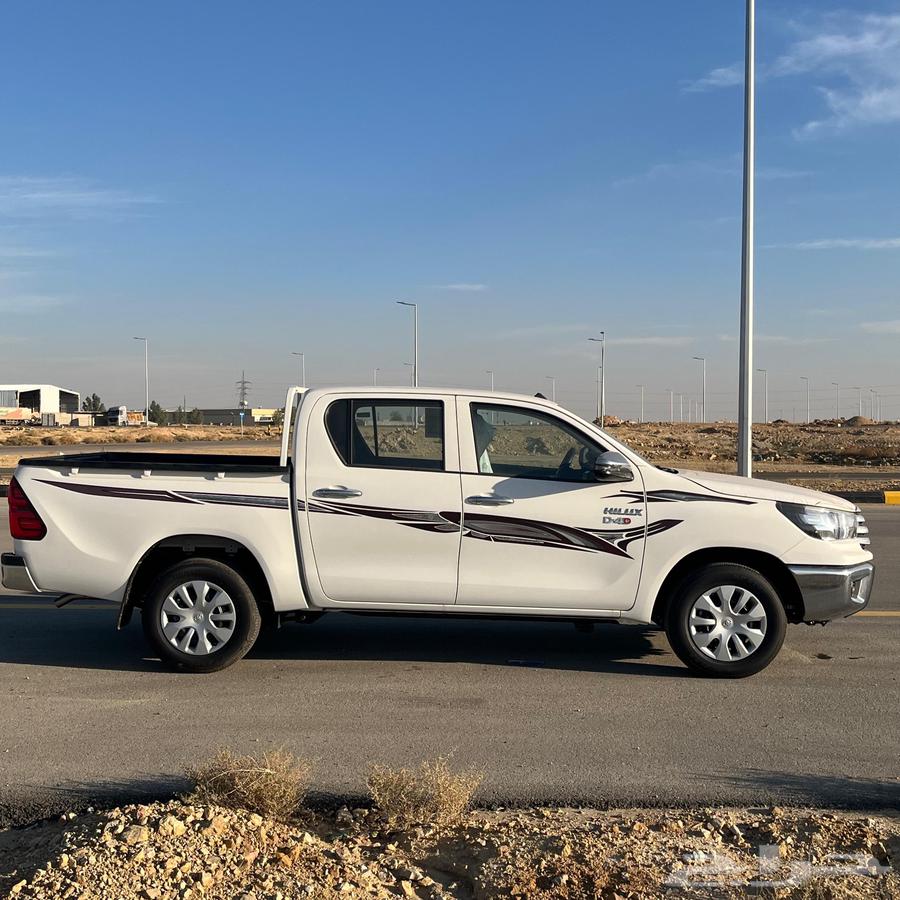 تويوتا هايلوكس غمارتين GL ديزل بدون دبل 202564563360735363112