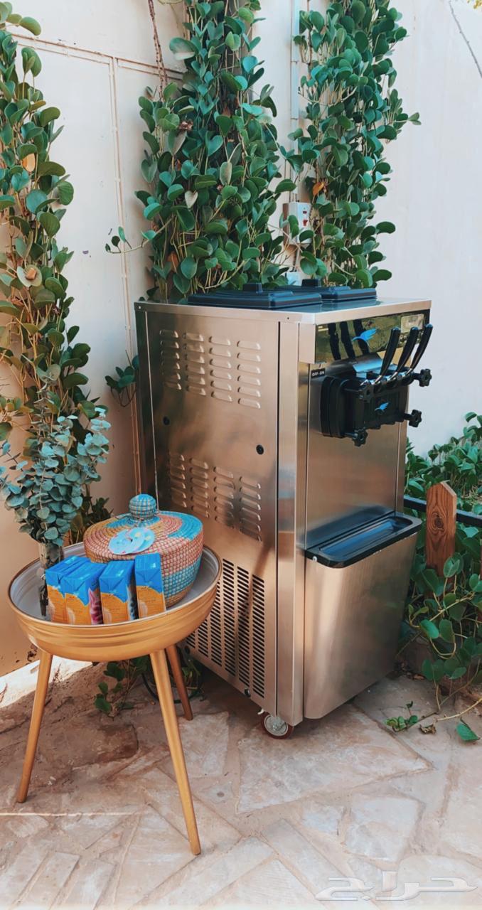 Ice cream machine64412076394497114